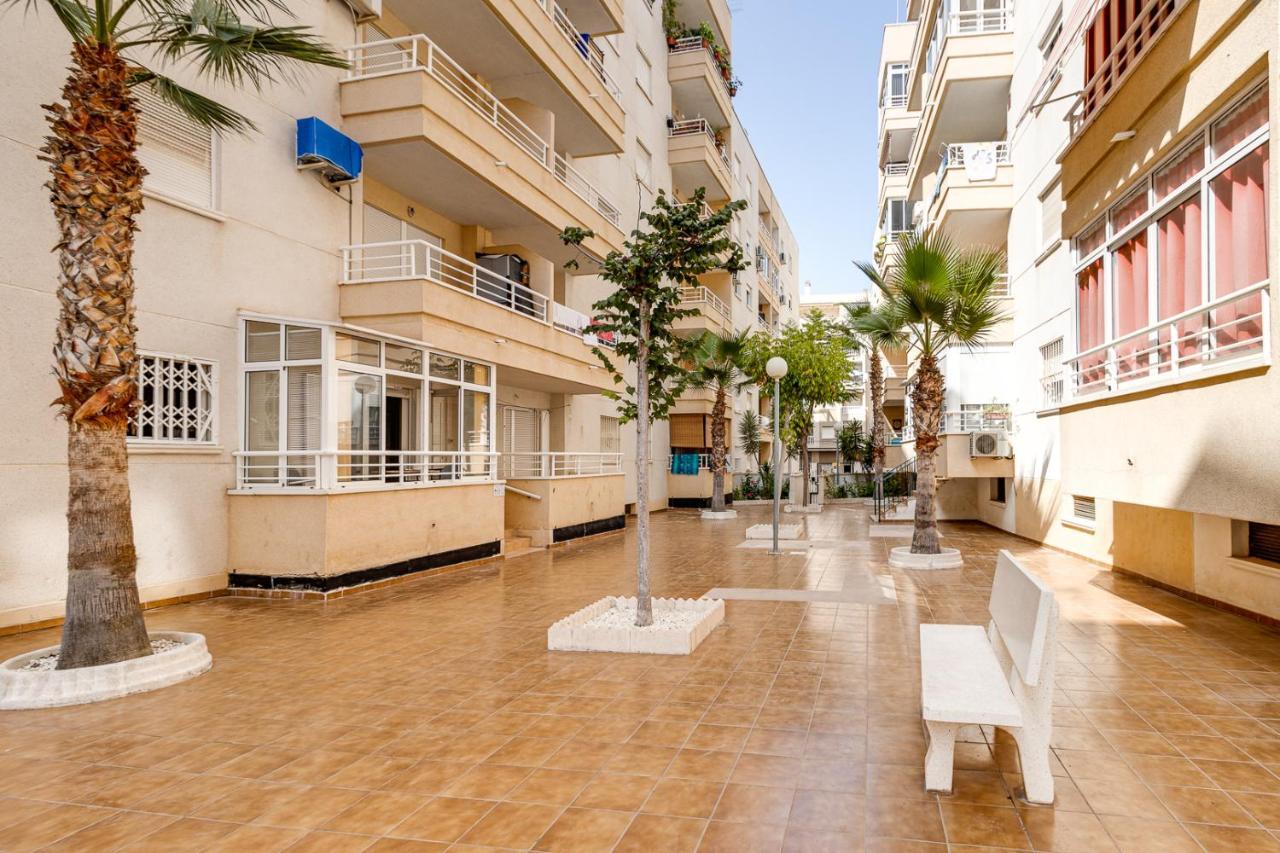 Apartamento La Loma 11 Torrevieja Extérieur photo
